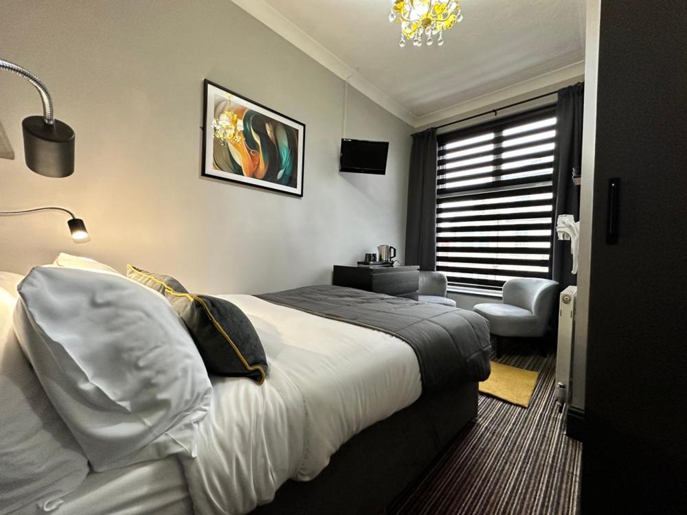 Hotel Neon بلاكبول المظهر الخارجي الصورة