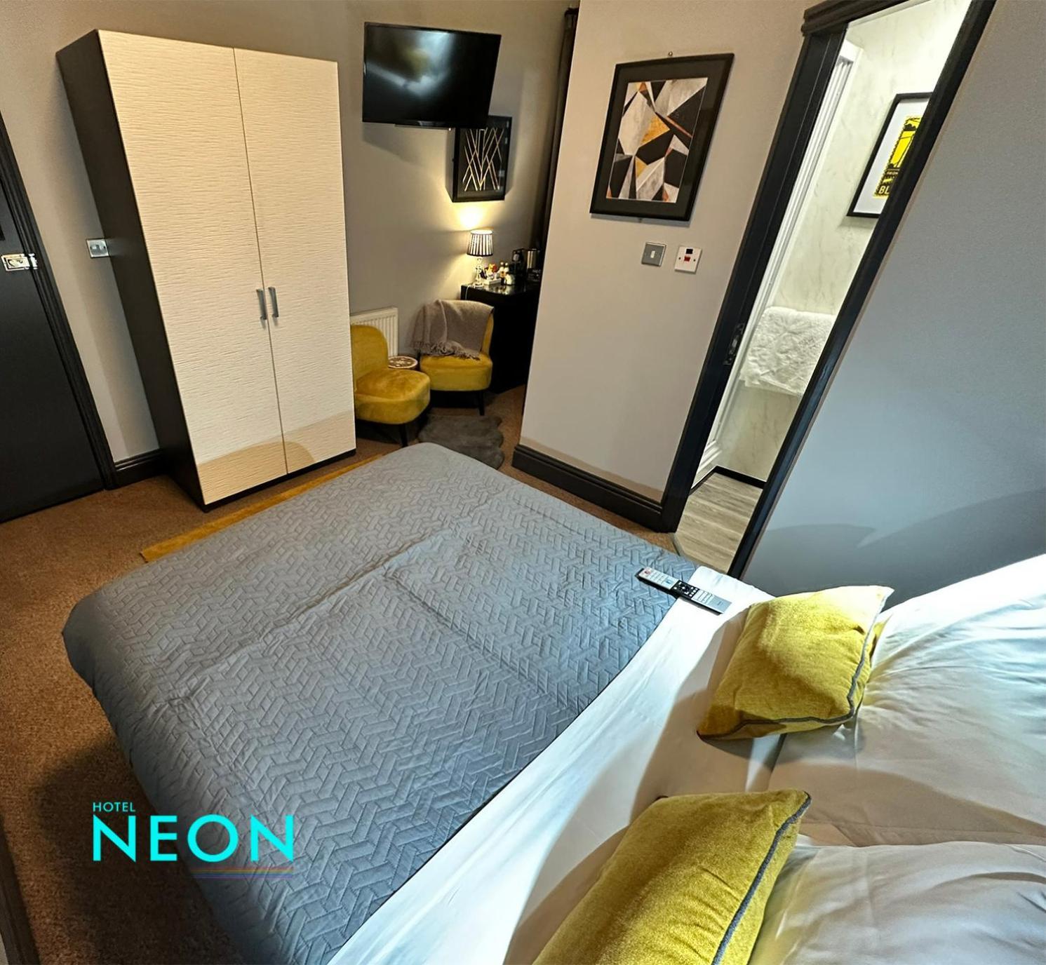 Hotel Neon بلاكبول الغرفة الصورة